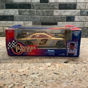 Dale Earnhardt Die Cast Collectible Car